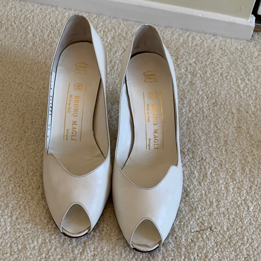 Vintage Bruno Magli white open toe heels
